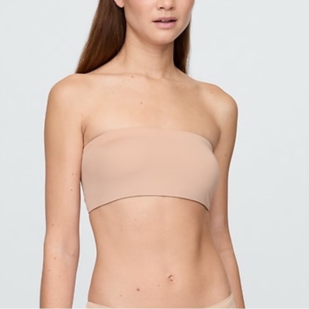 NWT GAP Women’s Secondskin Strapless Bandeau Bras (2) Nude and Black XL